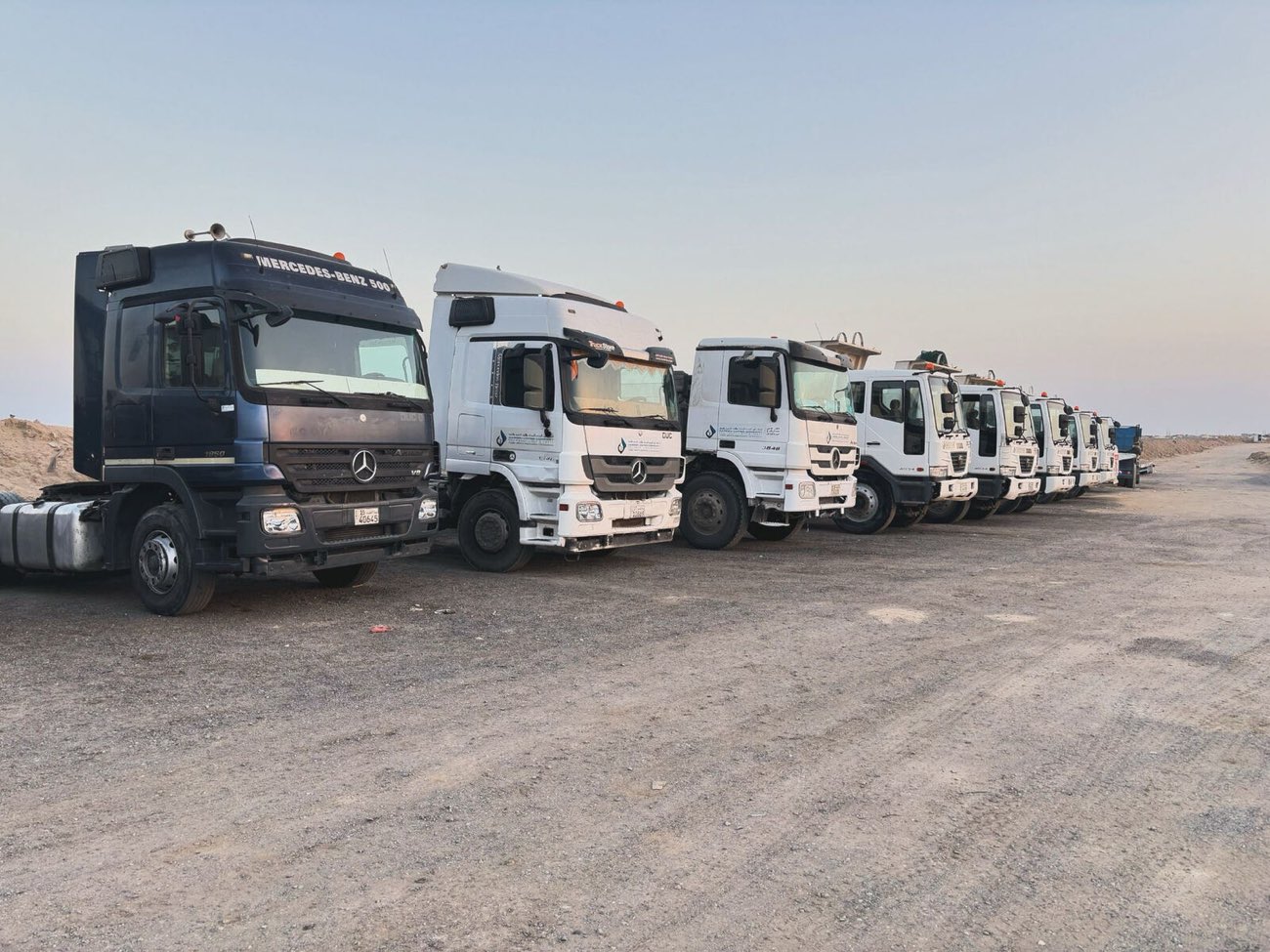 Darren United Company truck fleet lineup